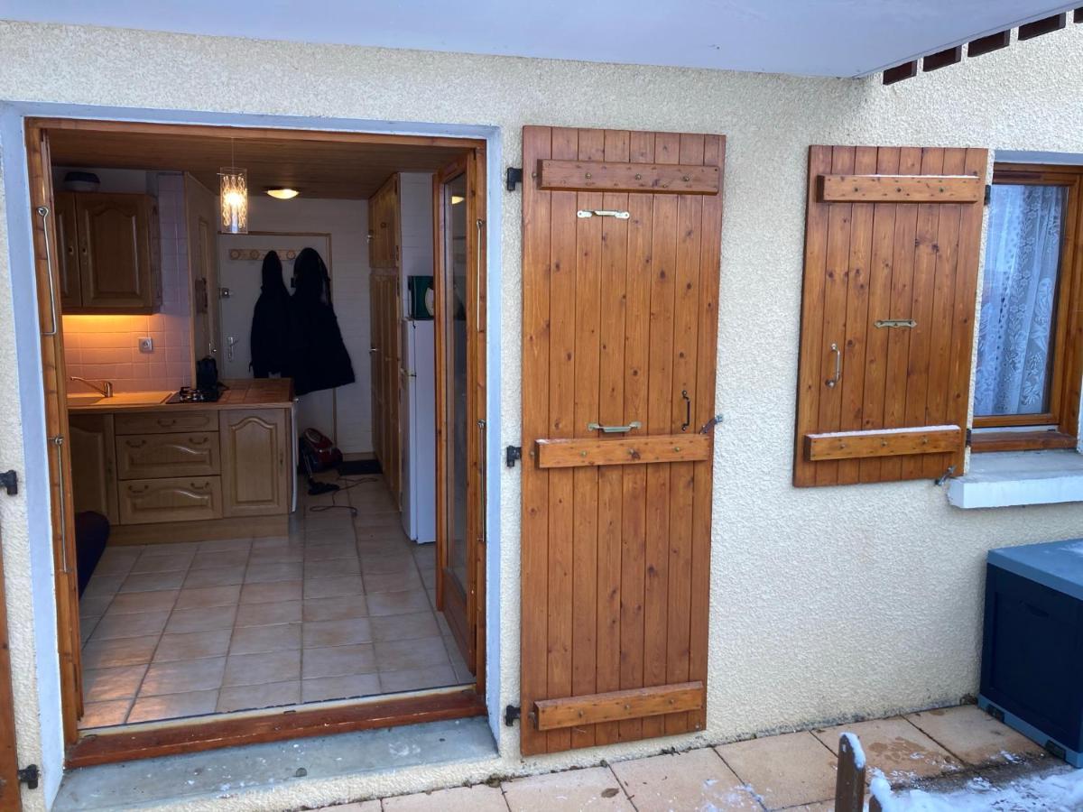 Appartement 2 Pieces Pieds Des Pistes Terrasse Face A La Montagne แบร์เนซ์ ภายนอก รูปภาพ